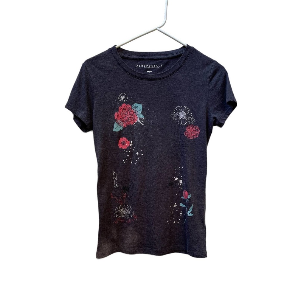Aeropostale M Rose tshirt